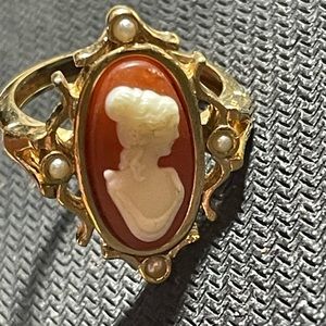 Beautiful Avon Ring